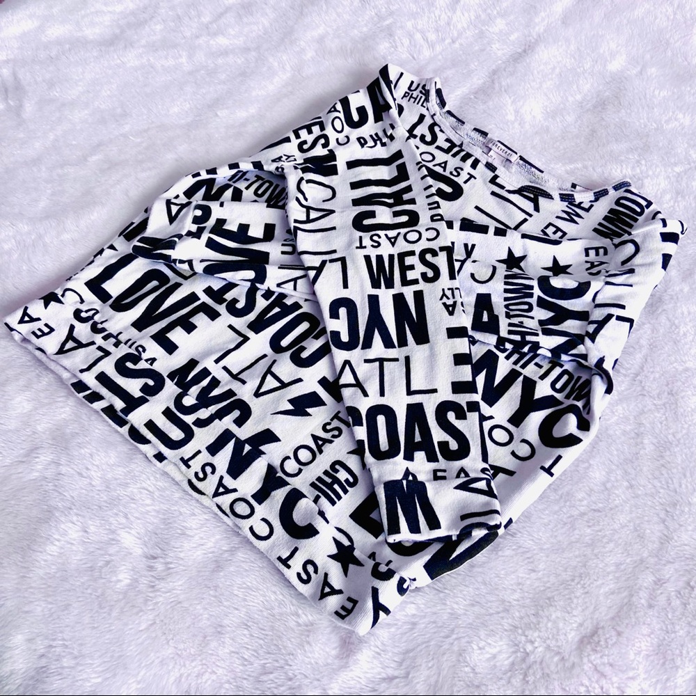 Vintage Cities Print Top | Size: S | 100% Cotton
